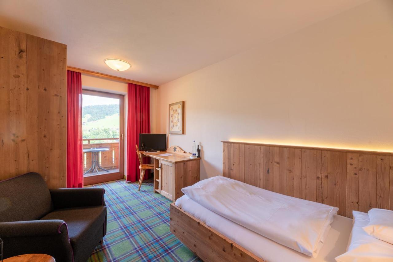 Relais & Chateaux Gut Steinbach Hotel Chalets Spa Reit im Winkl Exterior photo