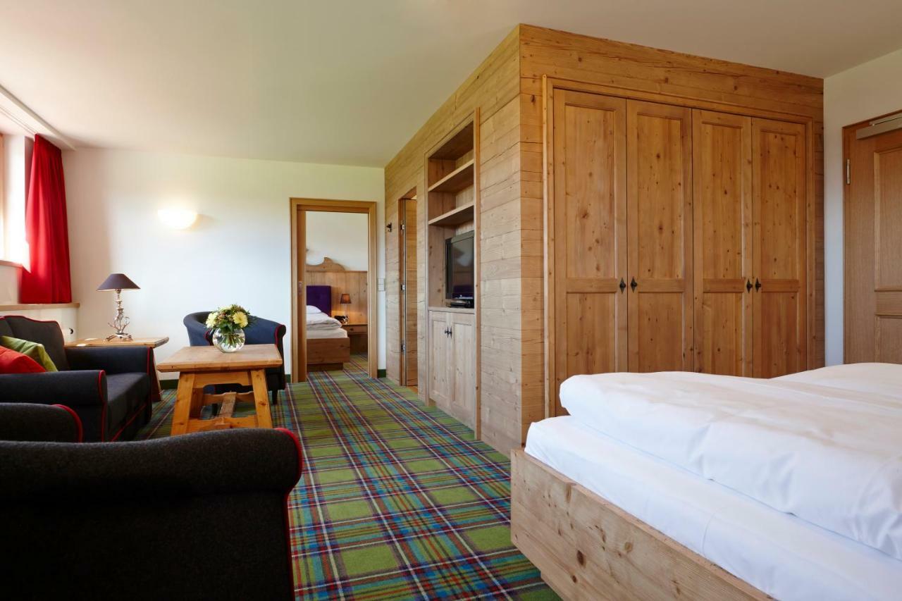 Relais & Chateaux Gut Steinbach Hotel Chalets Spa Reit im Winkl Exterior photo