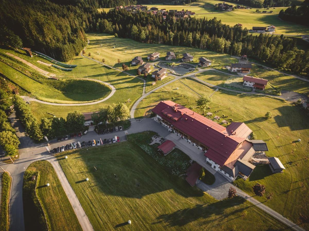 Relais & Chateaux Gut Steinbach Hotel Chalets Spa Reit im Winkl Exterior photo