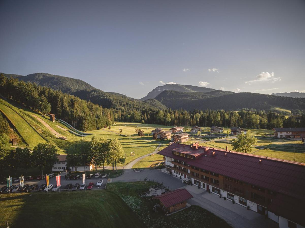 Relais & Chateaux Gut Steinbach Hotel Chalets Spa Reit im Winkl Exterior photo